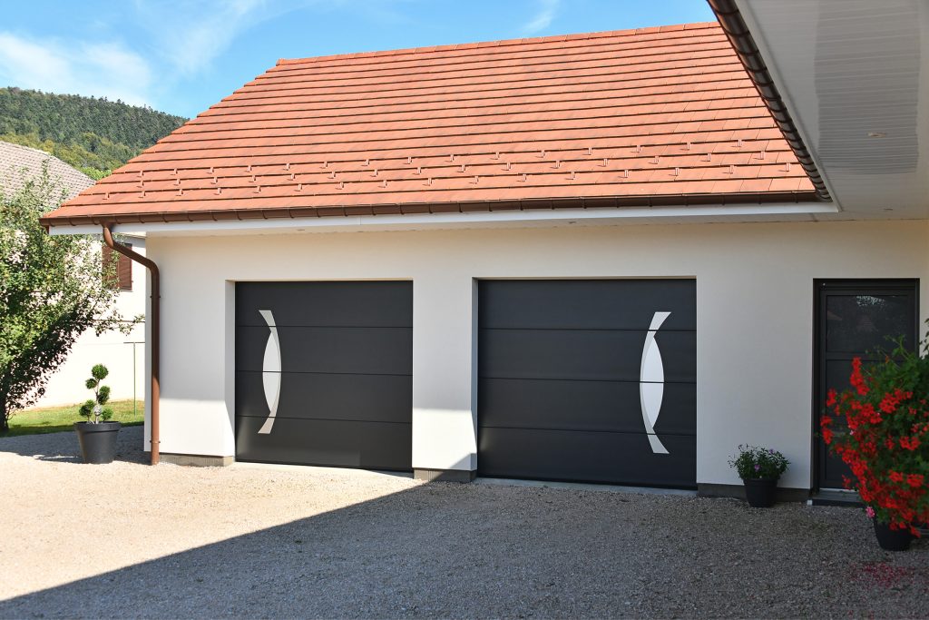 Porte de garage Carsec Pro – applique Atlantide (Soprofen)